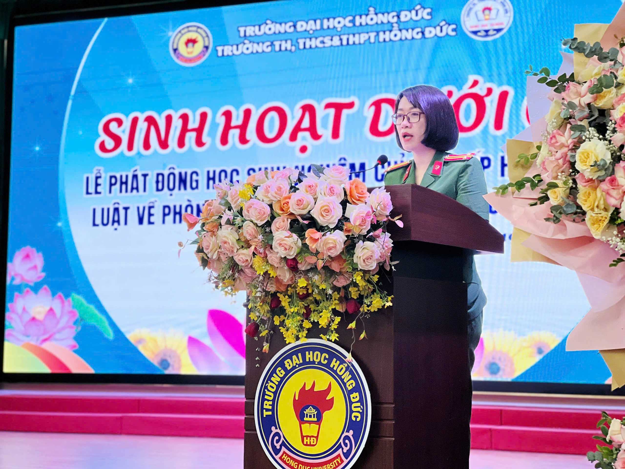 TRƯỜNG TIỂU HỌC, THCS & THPT HỒNG ĐỨC TỔ CHỨC LỄ PHÁT ĐỘNG HỌC SINH NGHIÊM CHỈNH CHẤP HÀNH PHÁP LUẬT VỀ PHÒNG, CHỐNG MA TÚY NĂM HỌC 2025 – 2026